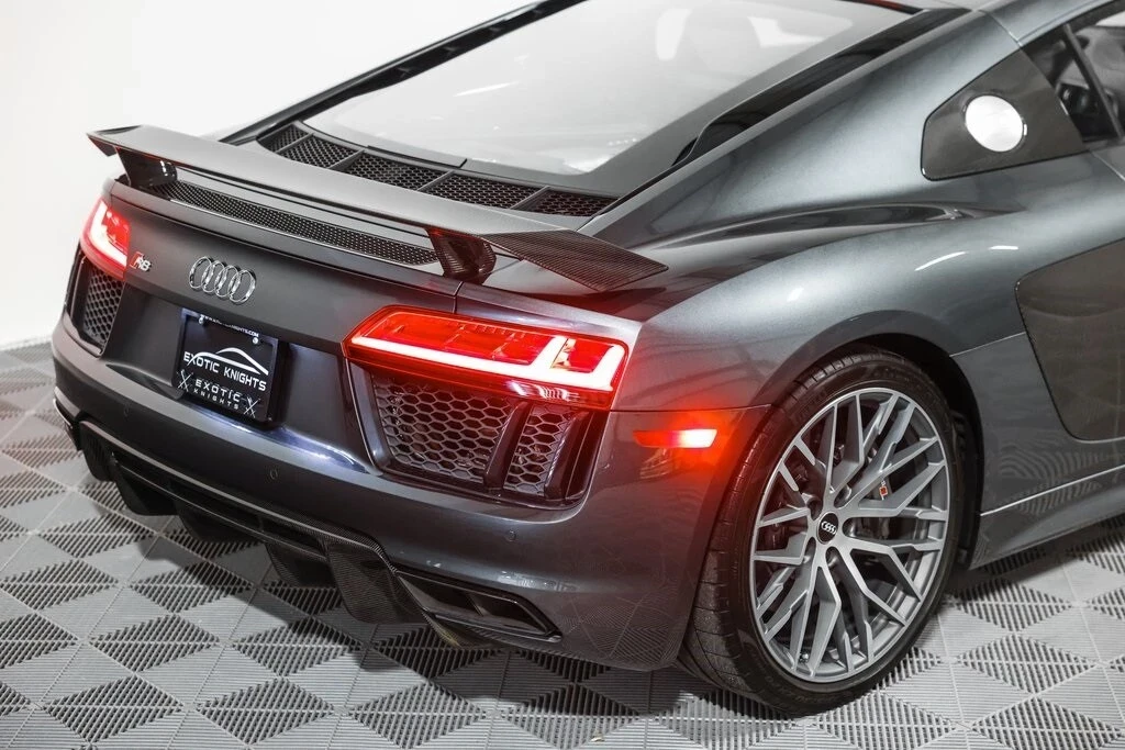 2017 Audi 4S R8 - Image 7 of 21