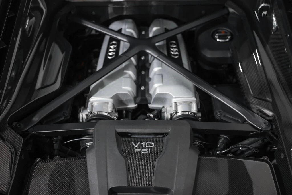2017 Audi 4S R8 - Image 19 of 21