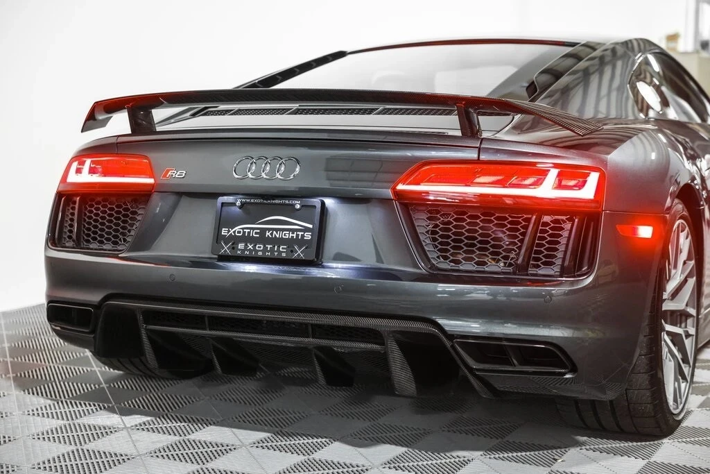 2017 Audi 4S R8 - Image 8 of 21