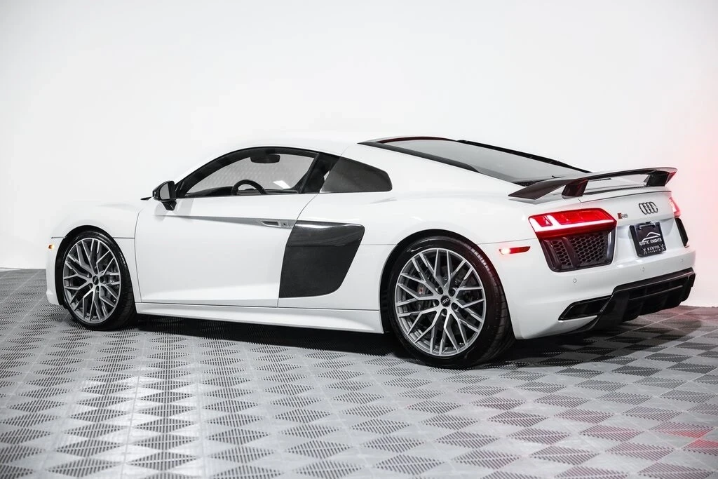 2017 Audi 4S R8 - Image 14 of 21