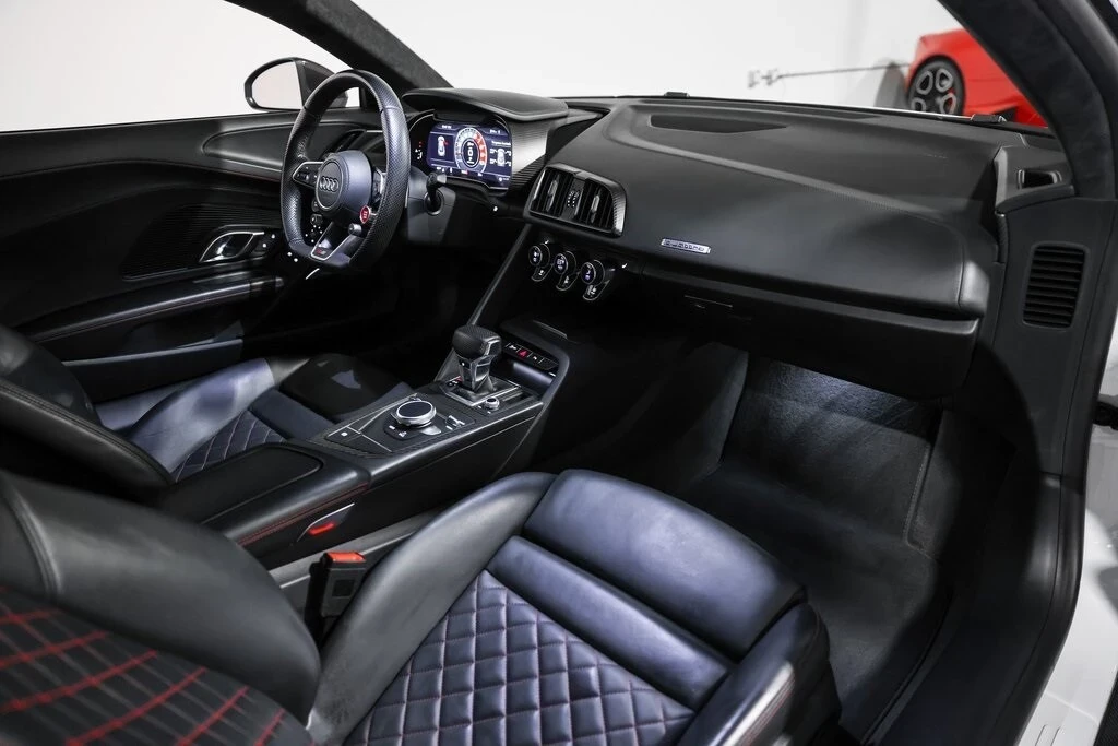 2017 Audi 4S R8 - Image 21 of 21