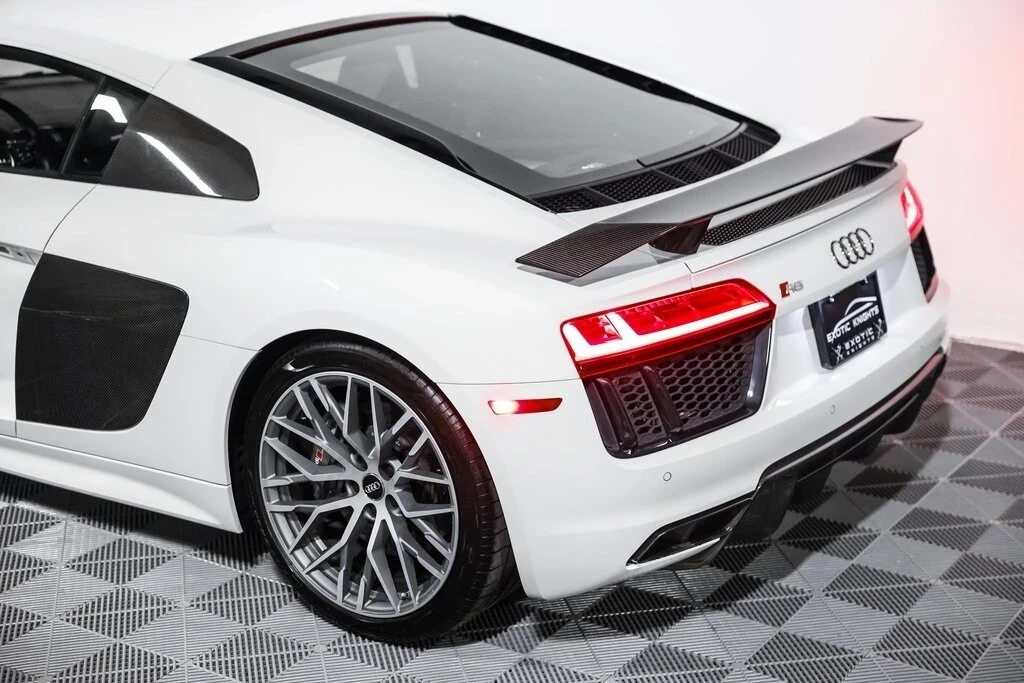 2017 Audi 4S R8 - Image 15 of 21