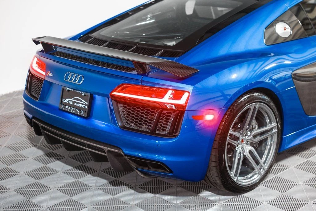 2017 Audi 4S R8 - Image 7 of 21