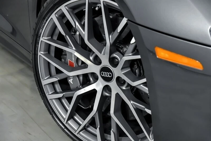 2017 Audi 4S R8 - Image 3 of 12