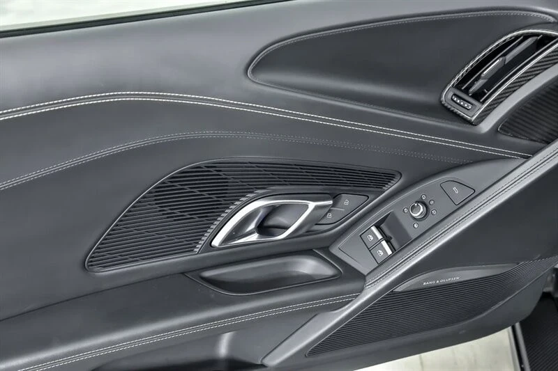 2017 Audi 4S R8 - Image 18 of 21