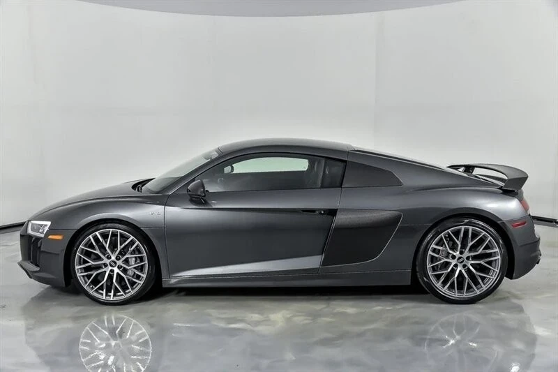 2017 Audi 4S R8 - Image 7 of 12