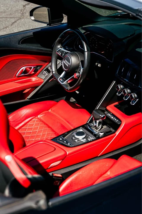 2017 Audi 4S R8 - Image 5 of 7
