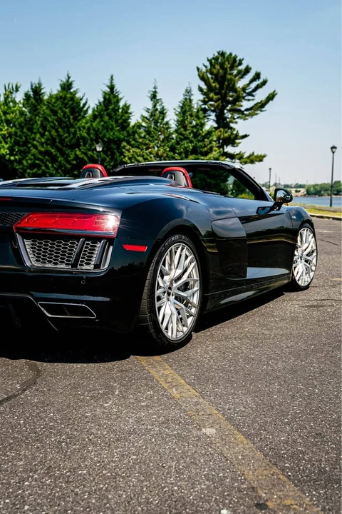 2017 Audi 4S R8 - Image 4 of 7