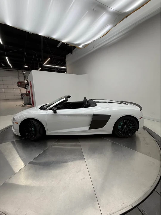 2017 Audi 4S R8 - Image 6 of 11