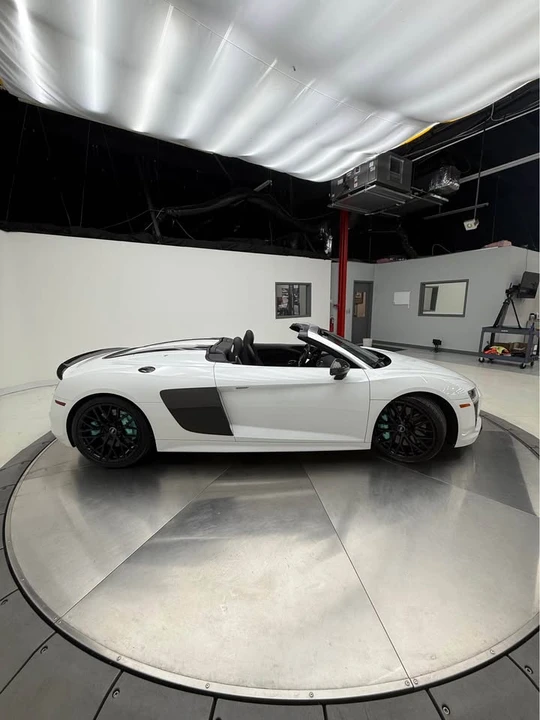 2017 Audi 4S R8 - Image 4 of 11