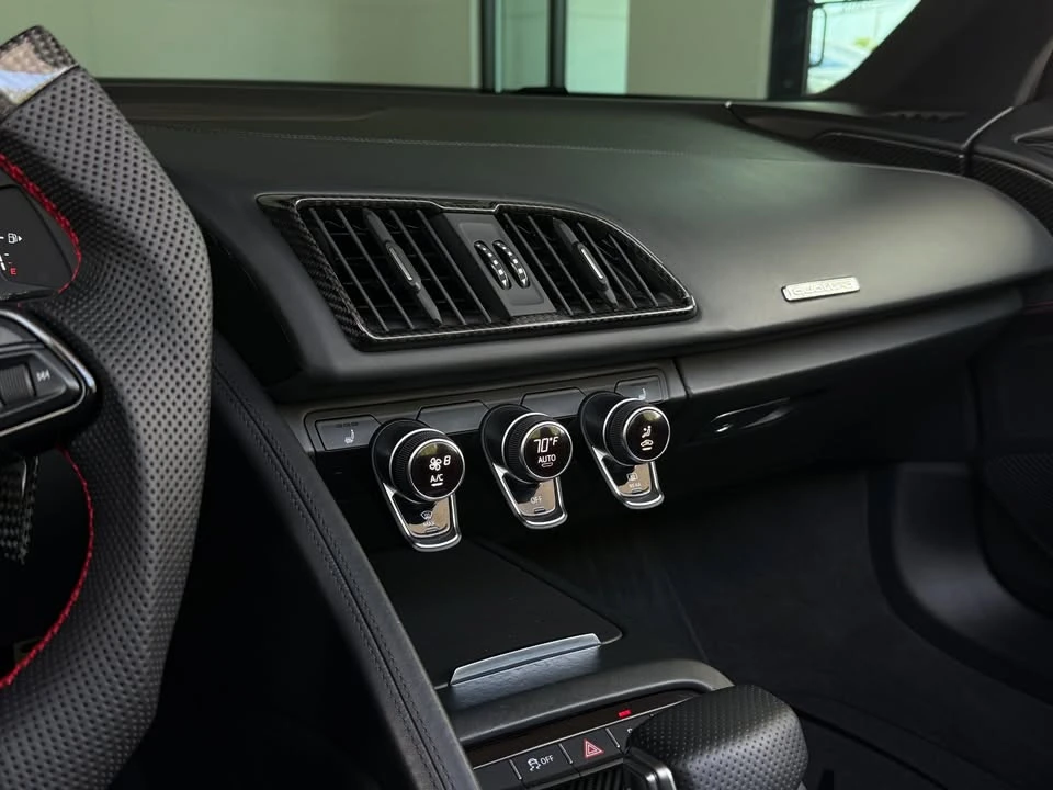 2017 Audi 4S R8 - Image 15 of 20