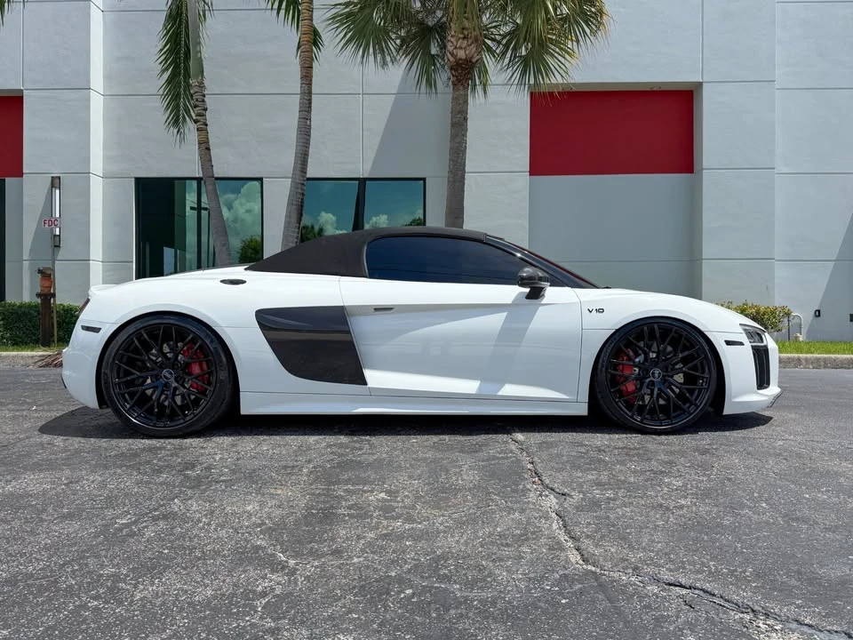 2017 Audi 4S R8 - Image 4 of 20