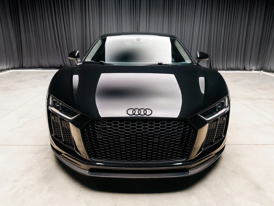 2017 Audi 4S R8 - Image 10 of 12
