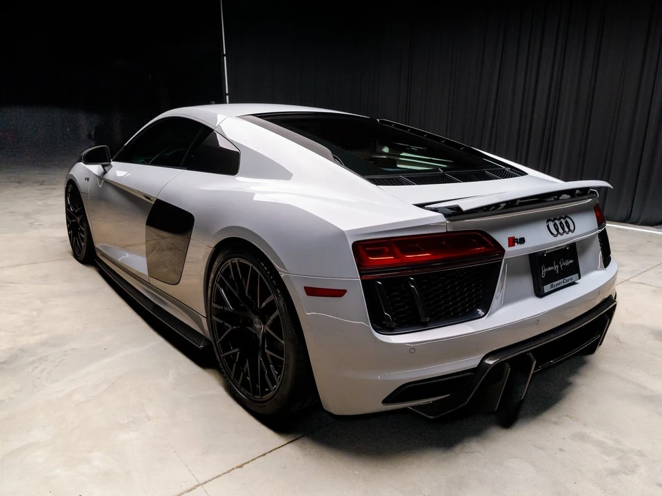 2017 Audi 4S R8 - Image 12 of 12
