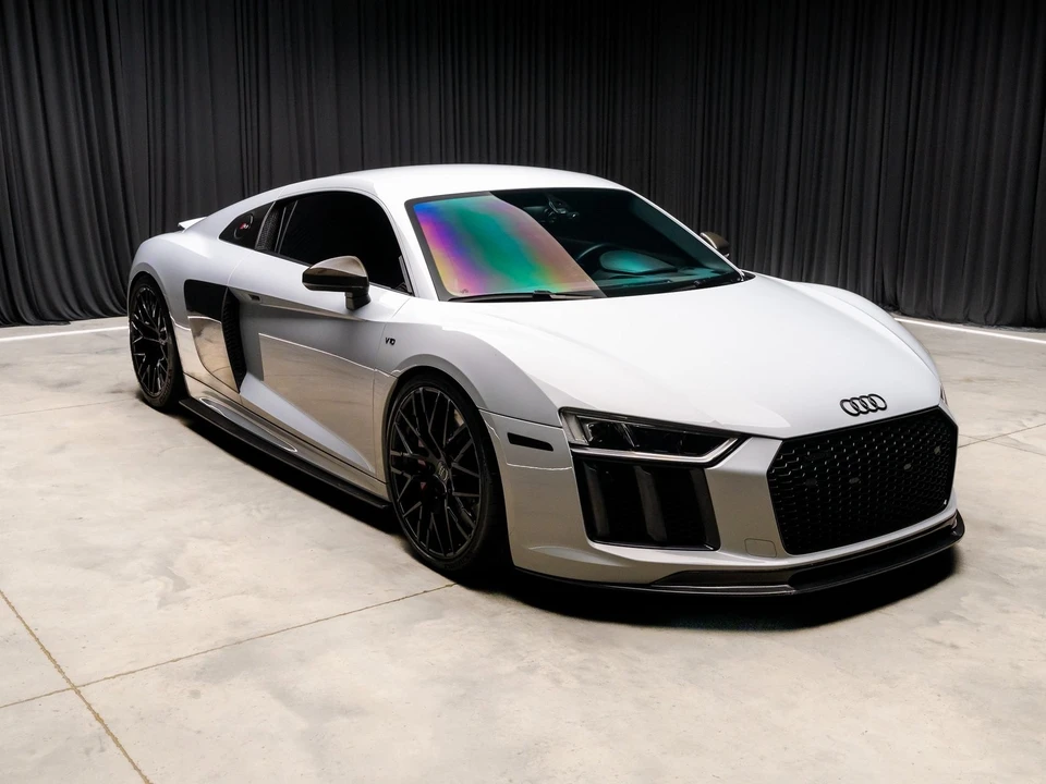 2017 Audi 4S R8 - Image 7 of 12