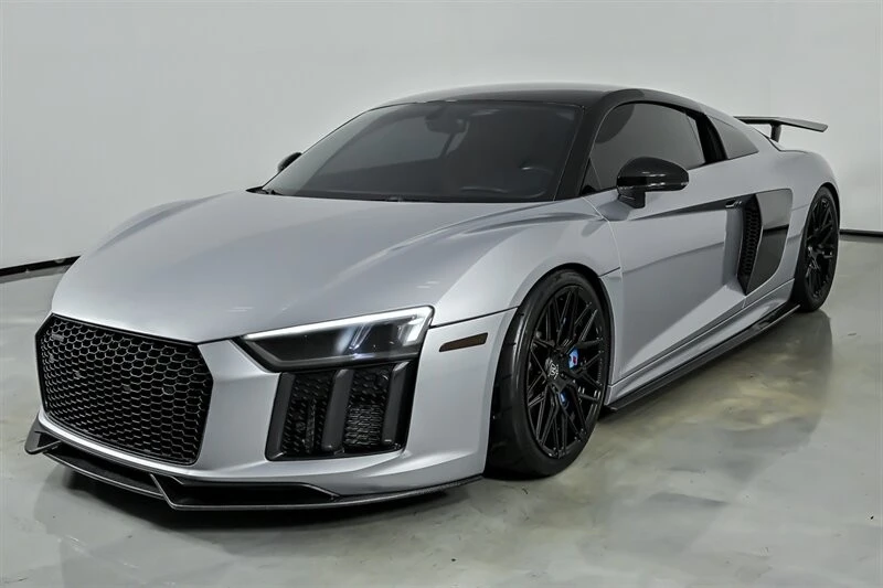 2017 Audi 4S R8 - Image 6 of 31