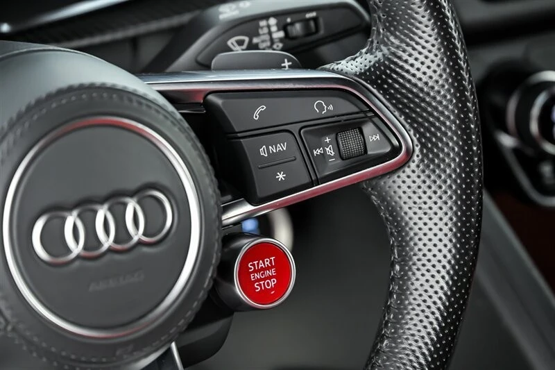 2017 Audi 4S R8 - Image 29 of 31