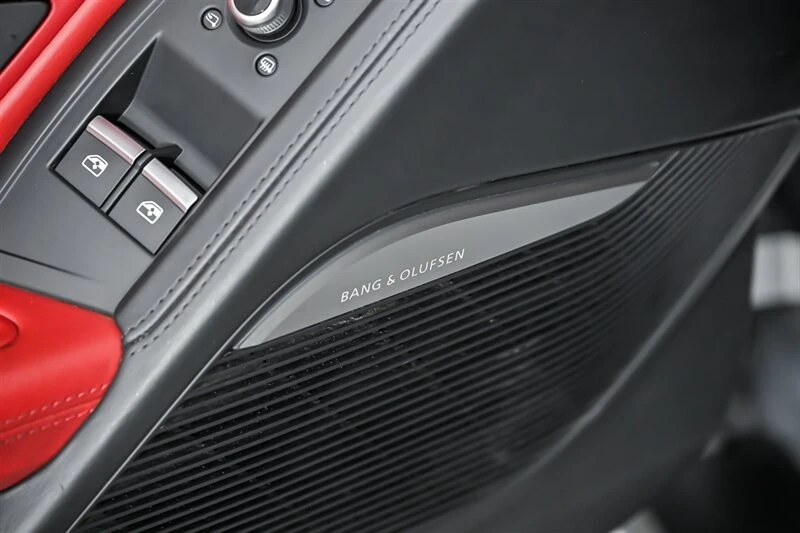 2017 Audi 4S R8 - Image 22 of 31