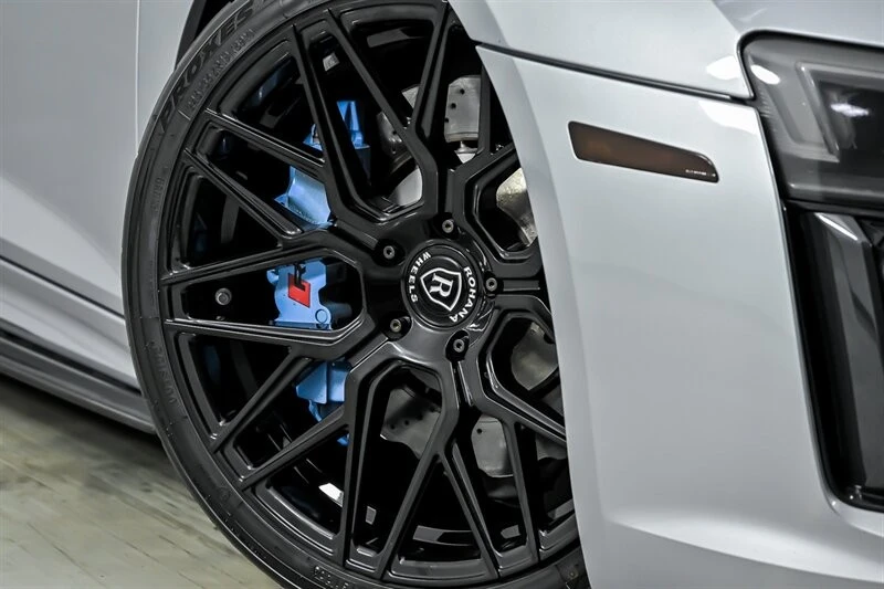 2017 Audi 4S R8 - Image 4 of 31