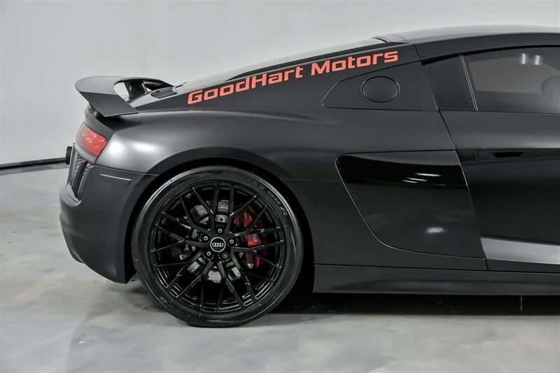 2017 Audi 4S R8 - Image 13 of 21