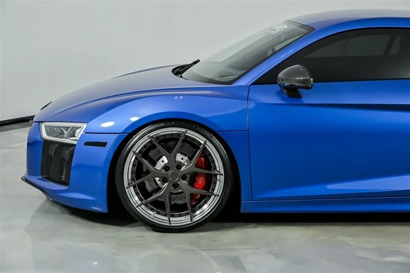 2017 Audi 4S R8 - Image 6 of 21