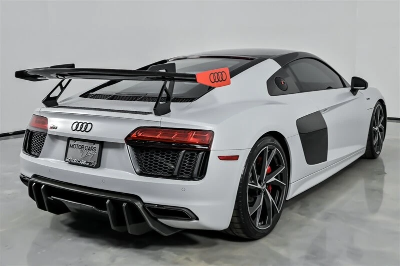 2017 Audi 4S R8 - Image 12 of 12