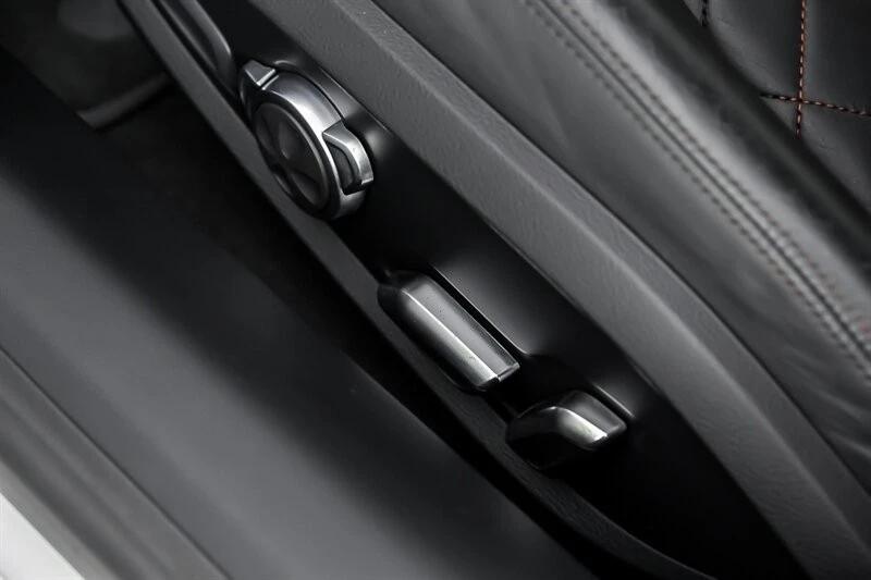 2017 Audi 4S R8 - Image 23 of 31