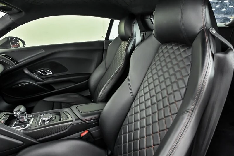 2017 Audi 4S R8 - Image 21 of 31