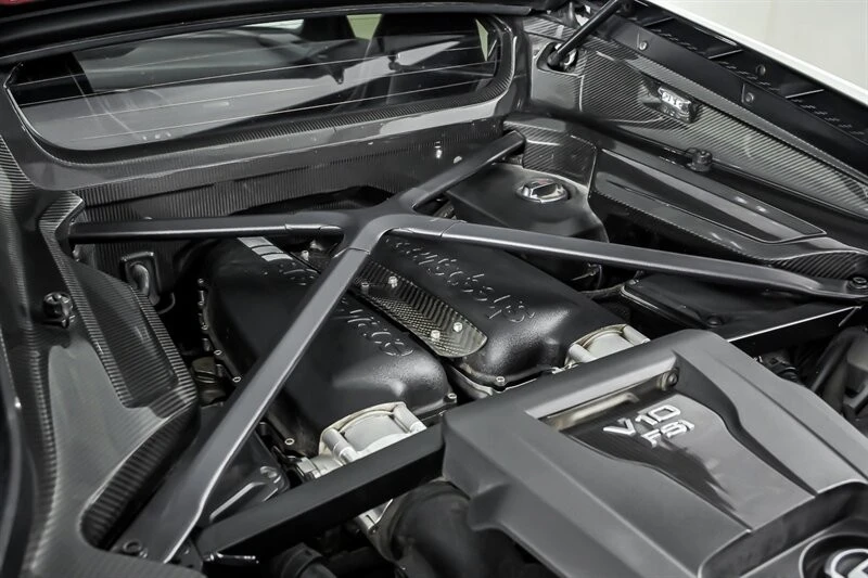 2017 Audi 4S R8 - Image 12 of 31
