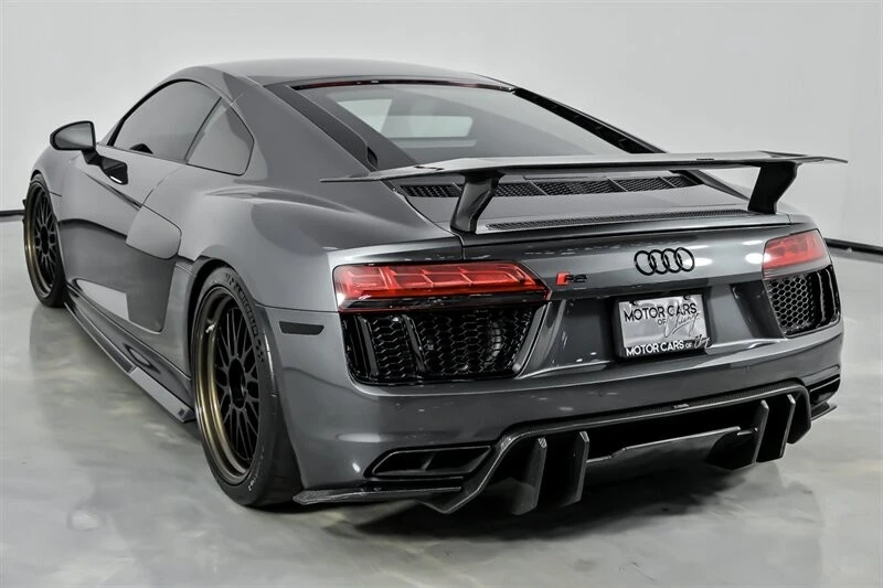 2017 Audi 4S R8 - Image 10 of 21