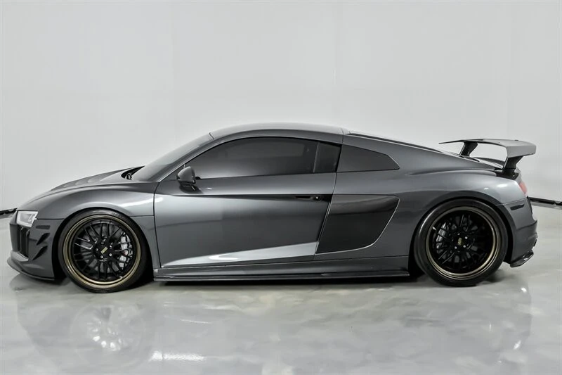 2017 Audi 4S R8 - Image 8 of 21