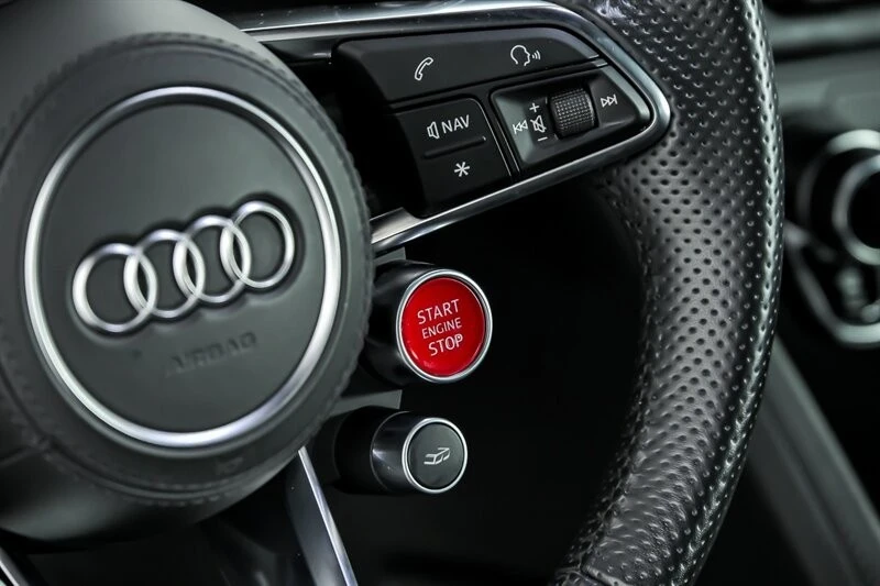 2017 Audi 4S R8 - Image 29 of 31