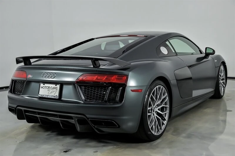 2017 Audi 4S R8 - Image 12 of 21