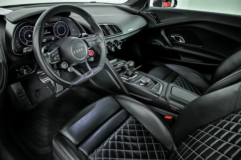 2017 Audi 4S R8 - Image 24 of 31