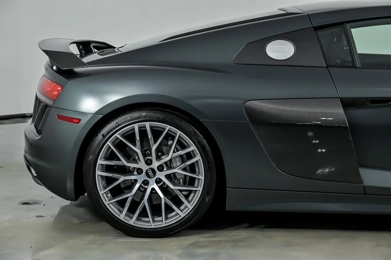 2017 Audi 4S R8 - Image 13 of 21