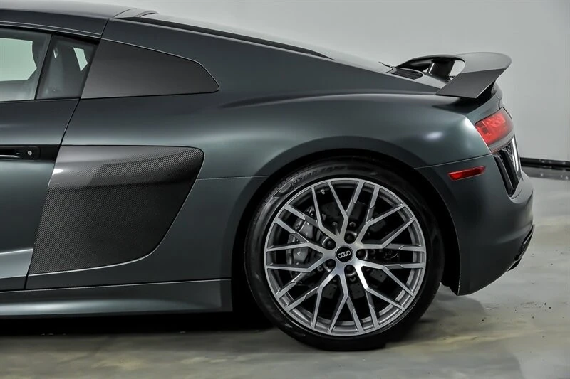 2017 Audi 4S R8 - Image 9 of 21