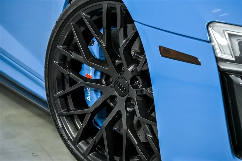 2017 Audi 4S R8 - Image 4 of 12