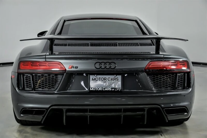 2017 Audi 4S R8 - Image 11 of 31