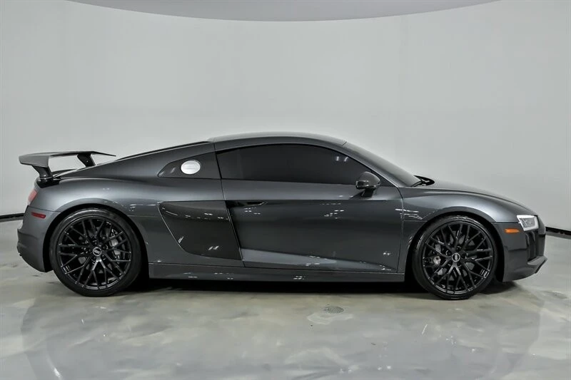 2017 Audi 4S R8 - Image 14 of 31