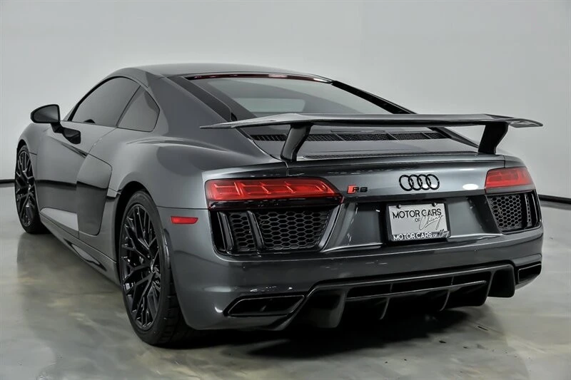 2017 Audi 4S R8 - Image 10 of 31