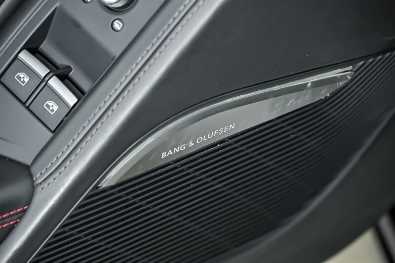 2017 Audi 4S R8 - Image 19 of 31