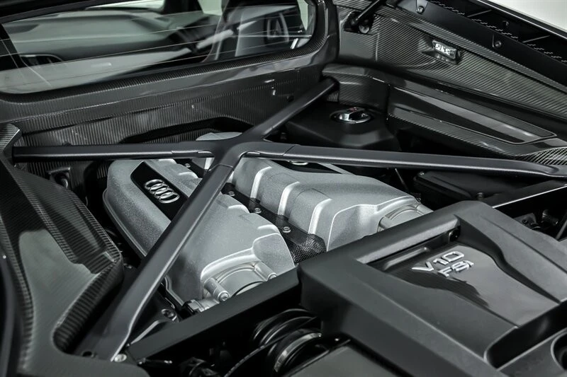 2017 Audi 4S R8 - Image 12 of 31