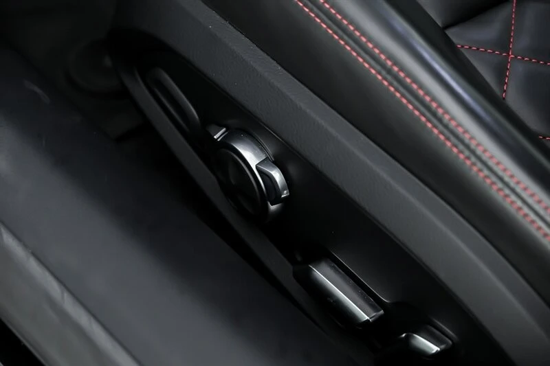 2017 Audi 4S R8 - Image 24 of 31