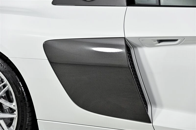 2017 Audi 4S R8 - Image 19 of 31