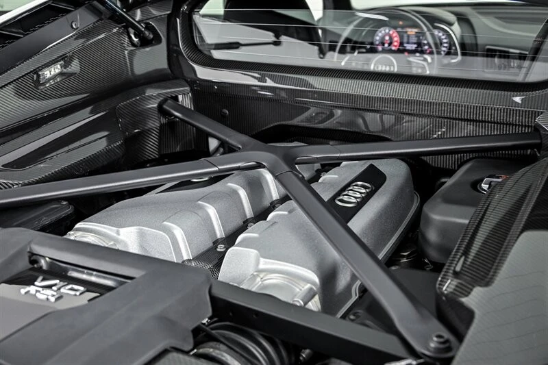 2017 Audi 4S R8 - Image 24 of 31