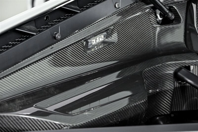 2017 Audi 4S R8 - Image 25 of 31