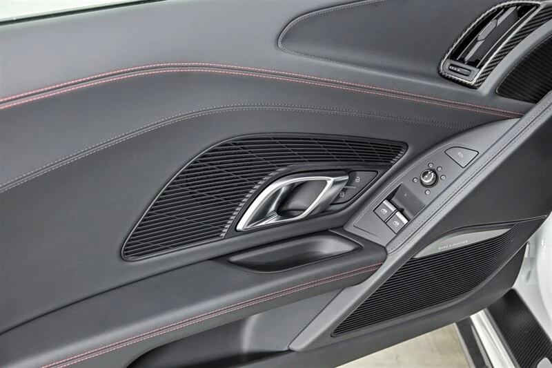 2017 Audi 4S R8 - Image 29 of 31