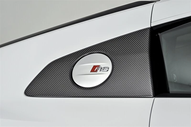 2017 Audi 4S R8 - Image 20 of 31