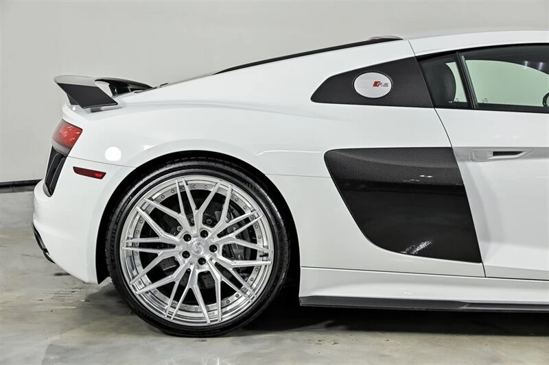 2017 Audi 4S R8 - Image 16 of 31