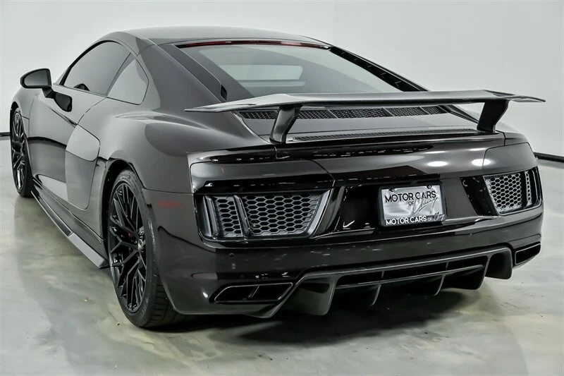 2017 Audi 4S R8 - Image 10 of 12